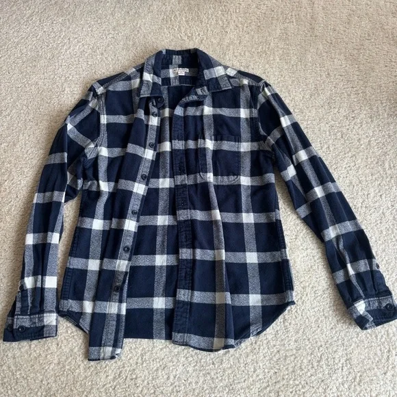 Dark Blue and White Long Sleeve Button-Up Flannel - Picture 2 of 11